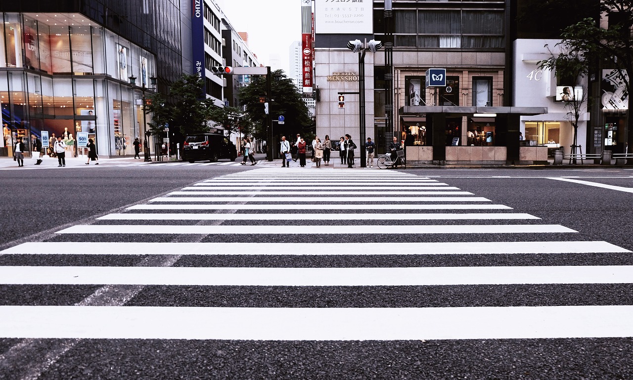 Safety on The Road - How to Be a Safe Pedestrian